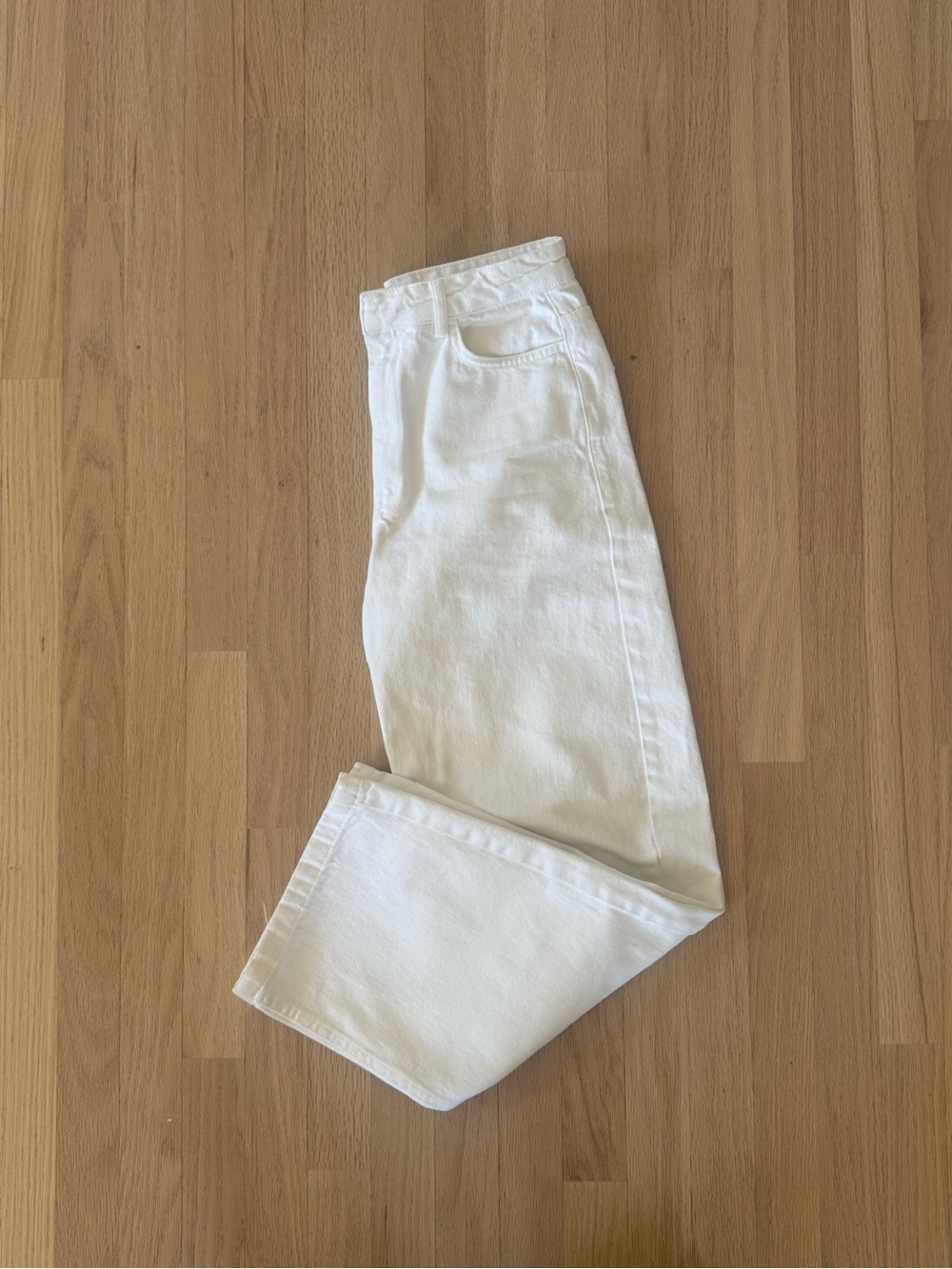 Zara White barrel Jeans
